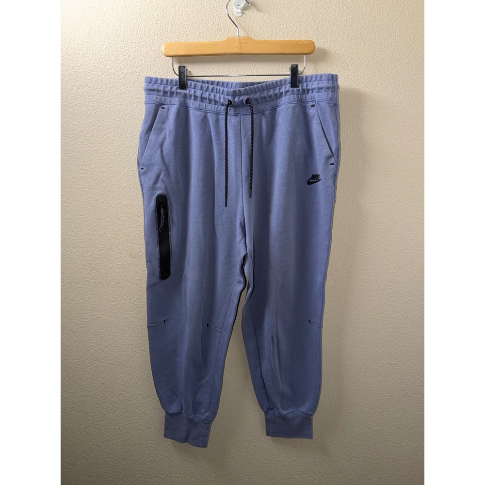 Women's Nike Tech Sweats Size XL